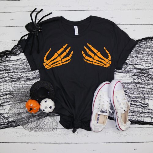 Skeleton Hand Shirts: Halloween Outfits Funny Fall Tee image 0