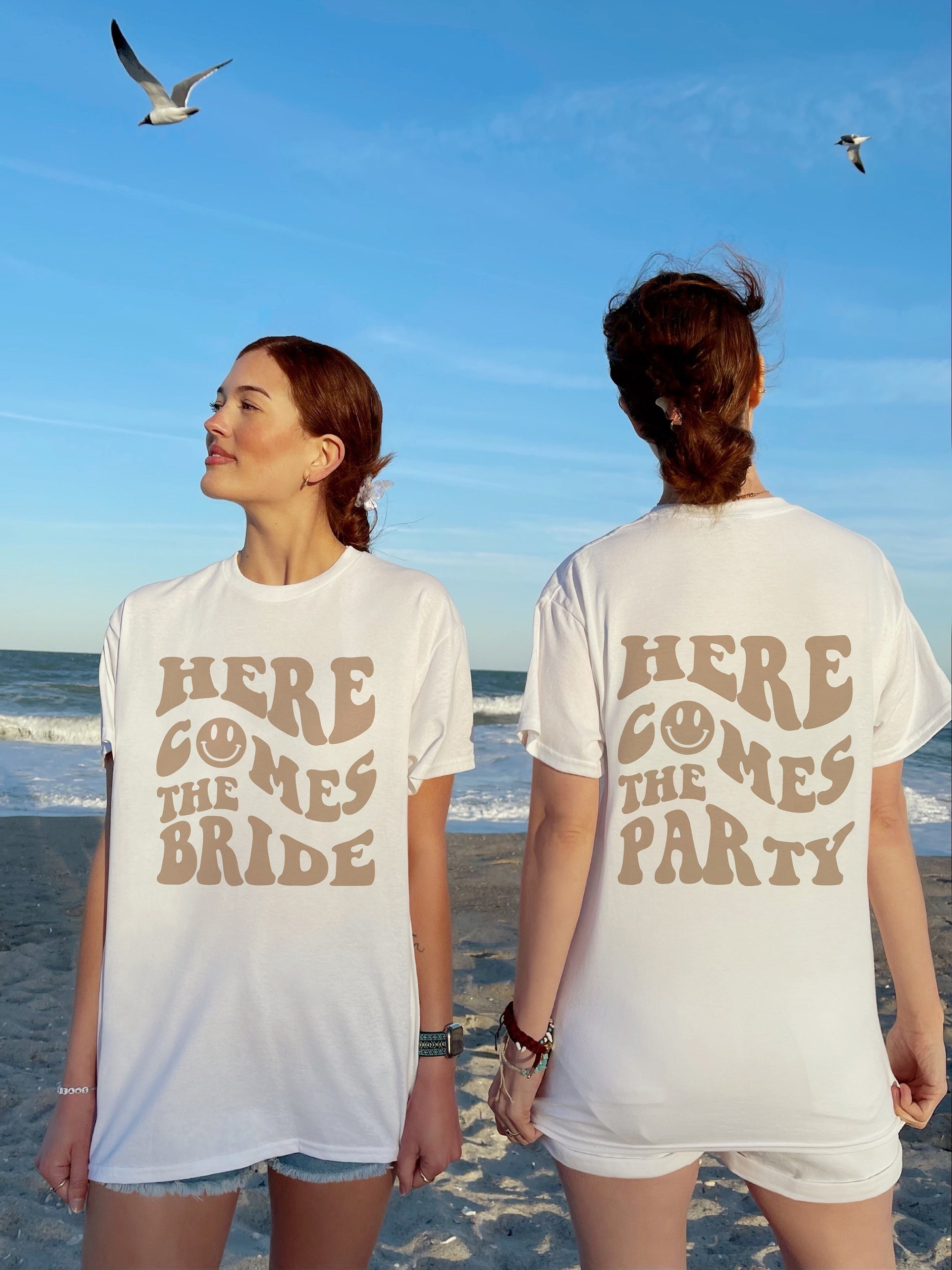 Here Comes the Bride Party Shirt, Retro Bachelorette Party, Neutral Bride Bridesmaid Oversized Tee, Groovy Trendy, Aesthetic Wedding image 0