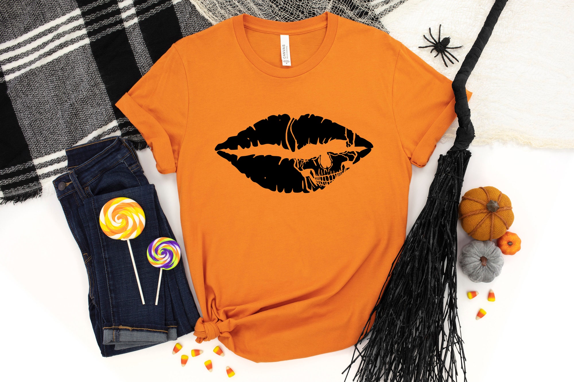 Skull Lips Kiss of Death Halloween T-shirt image 2