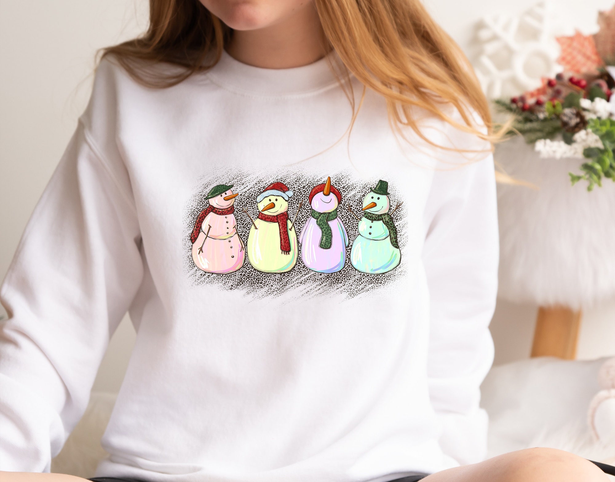 Snowman Christmas Shirt: Sweatshirt Tee Crewneck Sweater for Women image 0