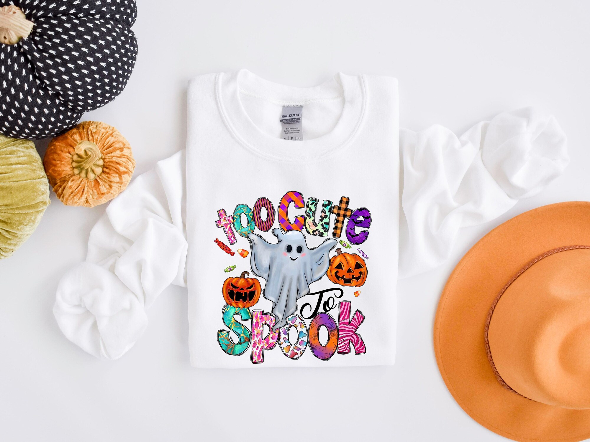 Too Cute to Spook Stay Spooky Vibes Halloween Sweatshirt image 0