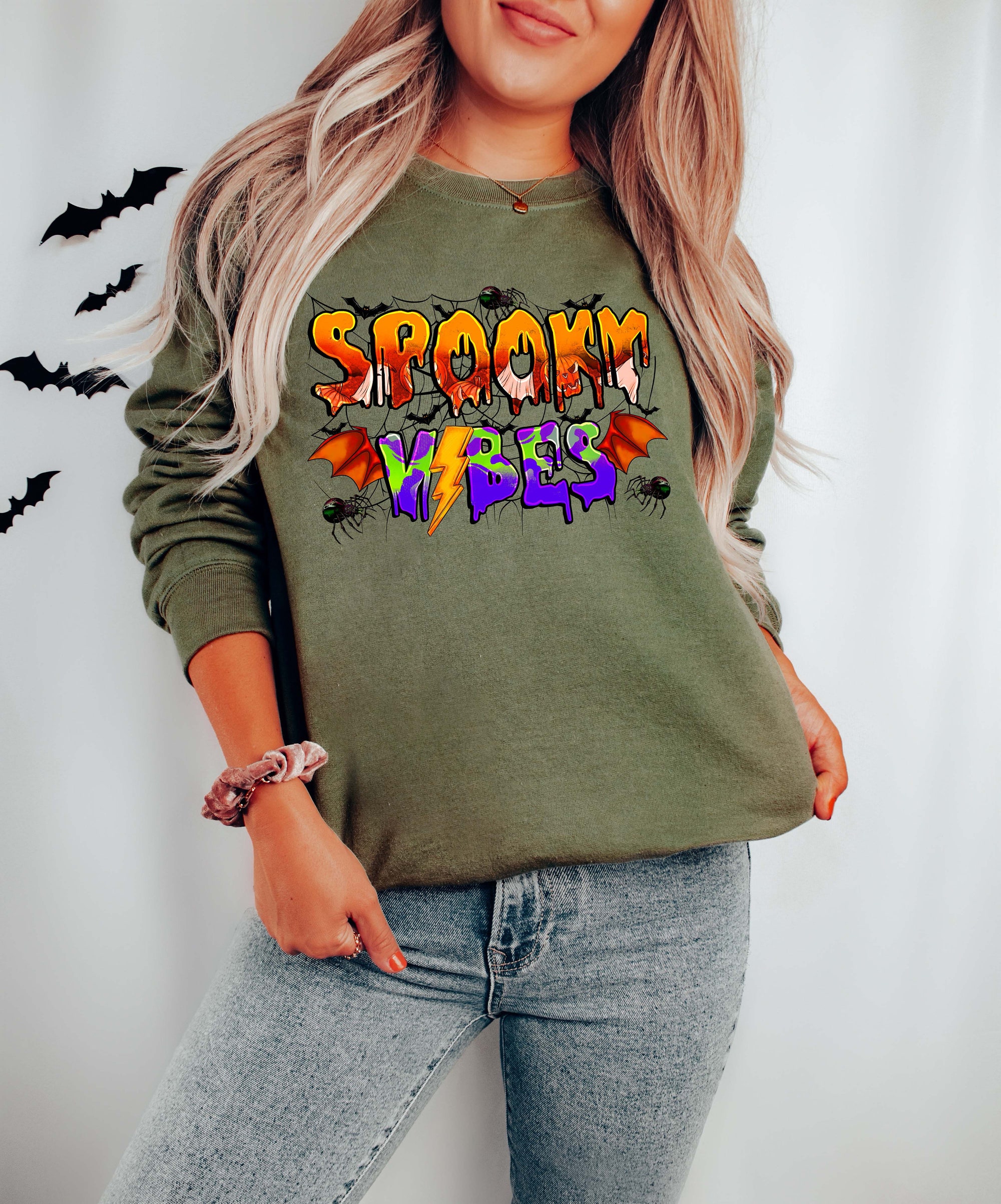 Spooky Vibes Halloween Vintage Retro Sweatshirt image 3