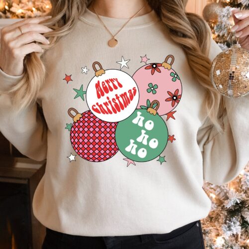 Women's Merry Christmas Sweatshirt - Festive & Cozy Holiday Wear image 0