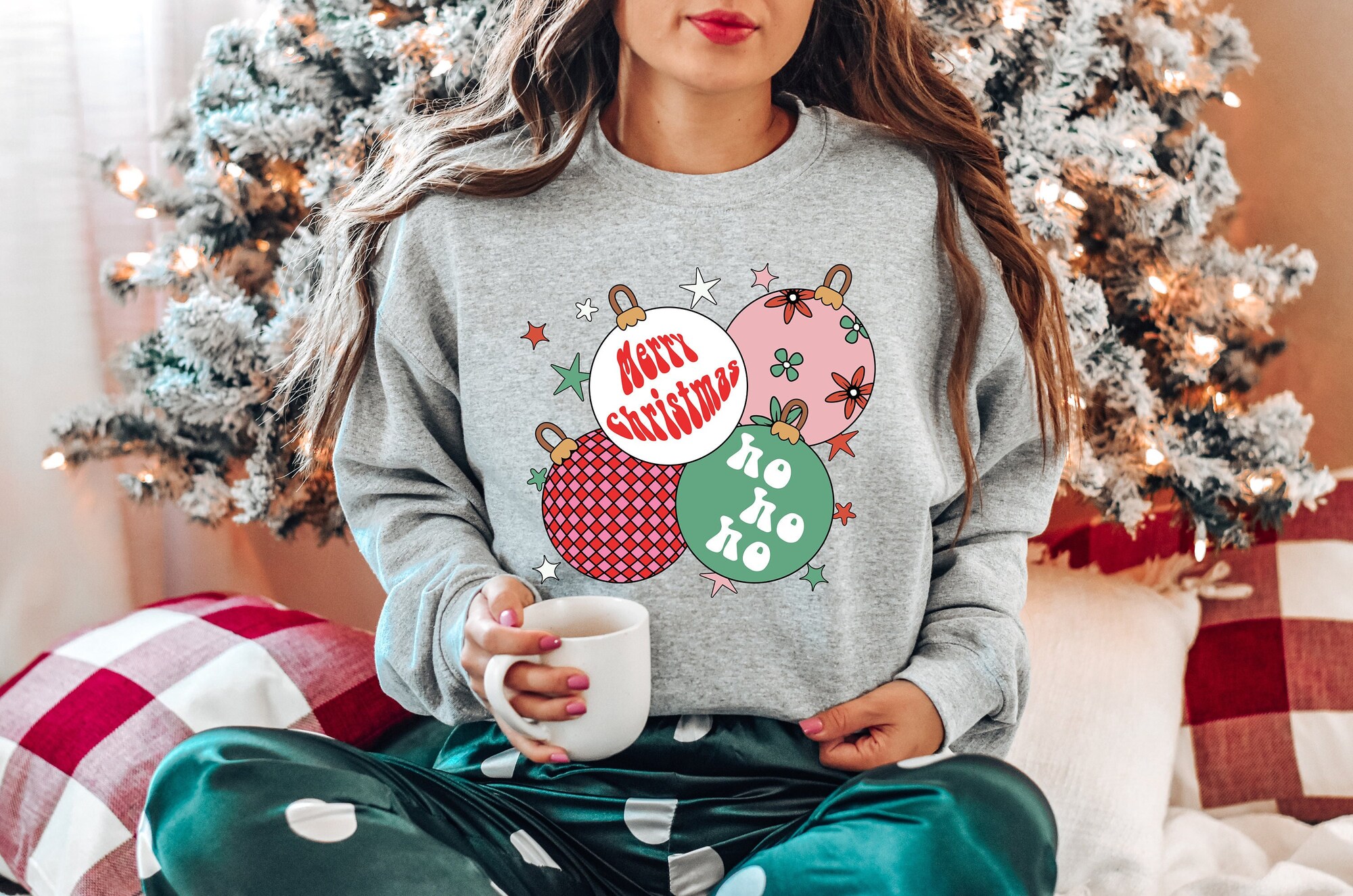 Women's Merry Christmas Sweatshirt - Festive & Cozy Holiday Wear image 2