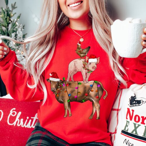 Merry Christmas Farm Animals Tee: Perfect for Cow & Animal Lovers image 0