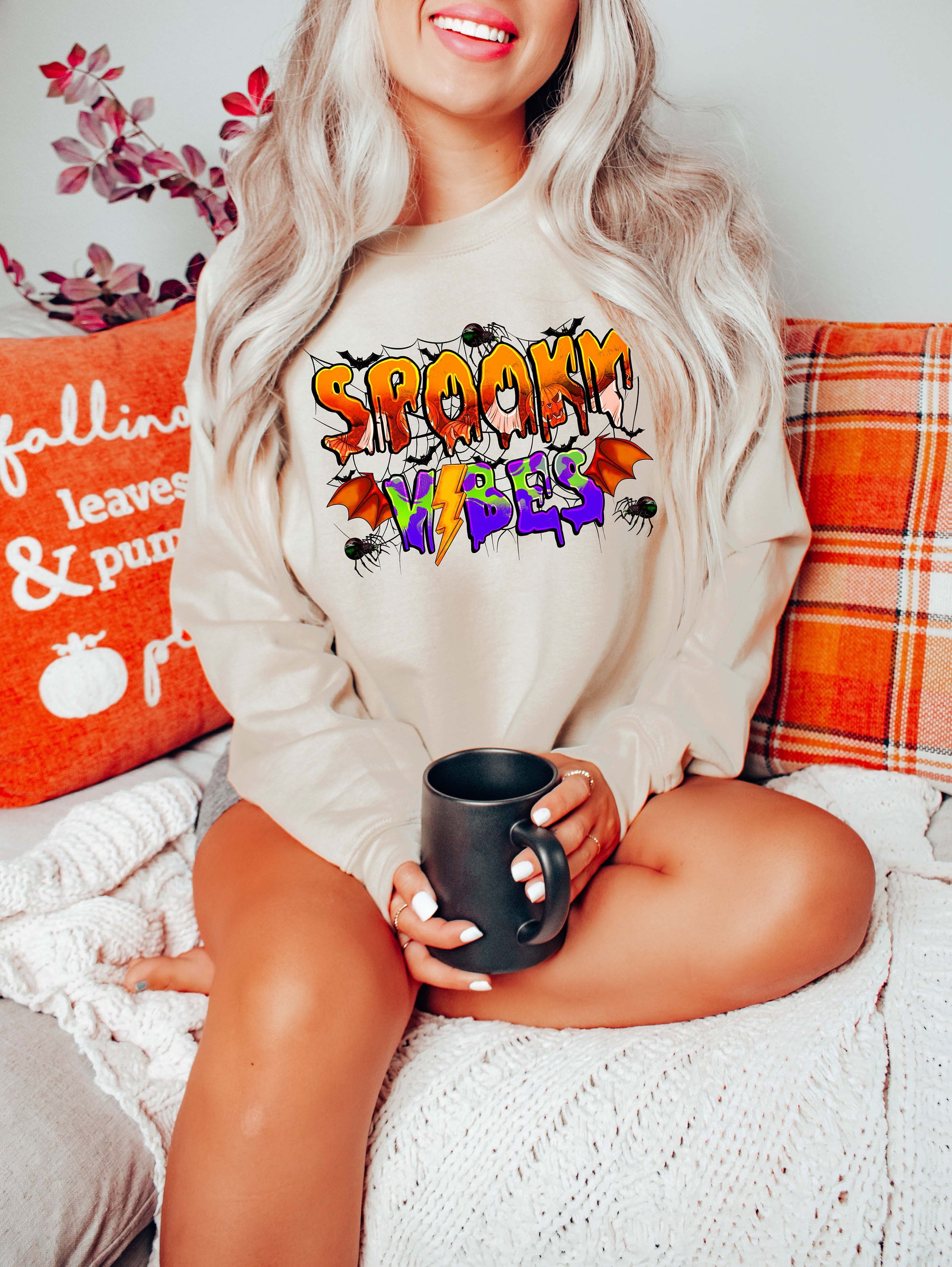 Spooky Vibes Halloween Vintage Retro Sweatshirt image 1