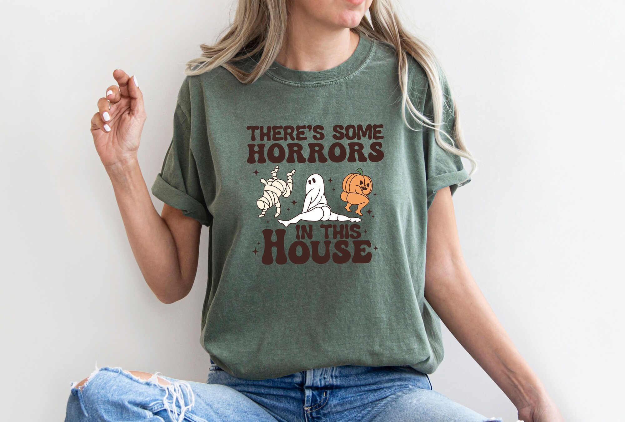 Funny Halloween Shirt: There's Some Horrors In This House Retro Tee image 4