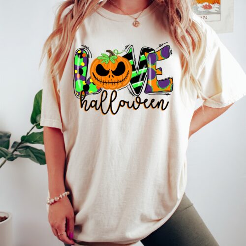 Spooky Love & Pumpkin Tees: Perfect Halloween & Trick or Treat Gifts image 0