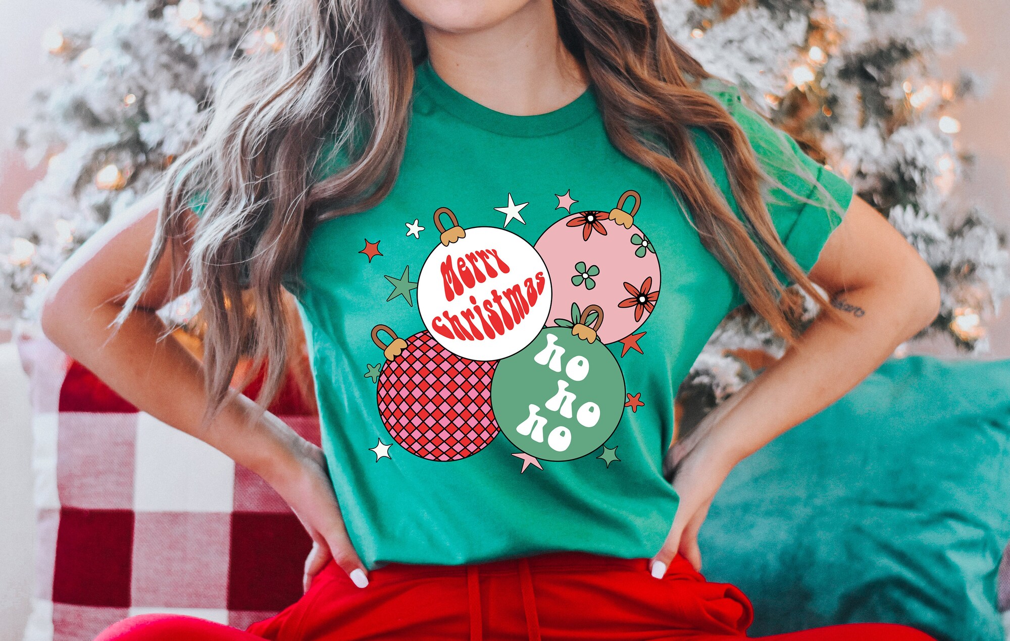 Women's Merry Christmas Sweatshirt - Festive & Cozy Holiday Wear image 3