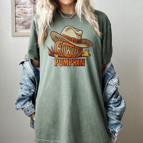 Howdy Pumpkin: Vintage Western Halloween Cowboy Cowgirl Tee image 0