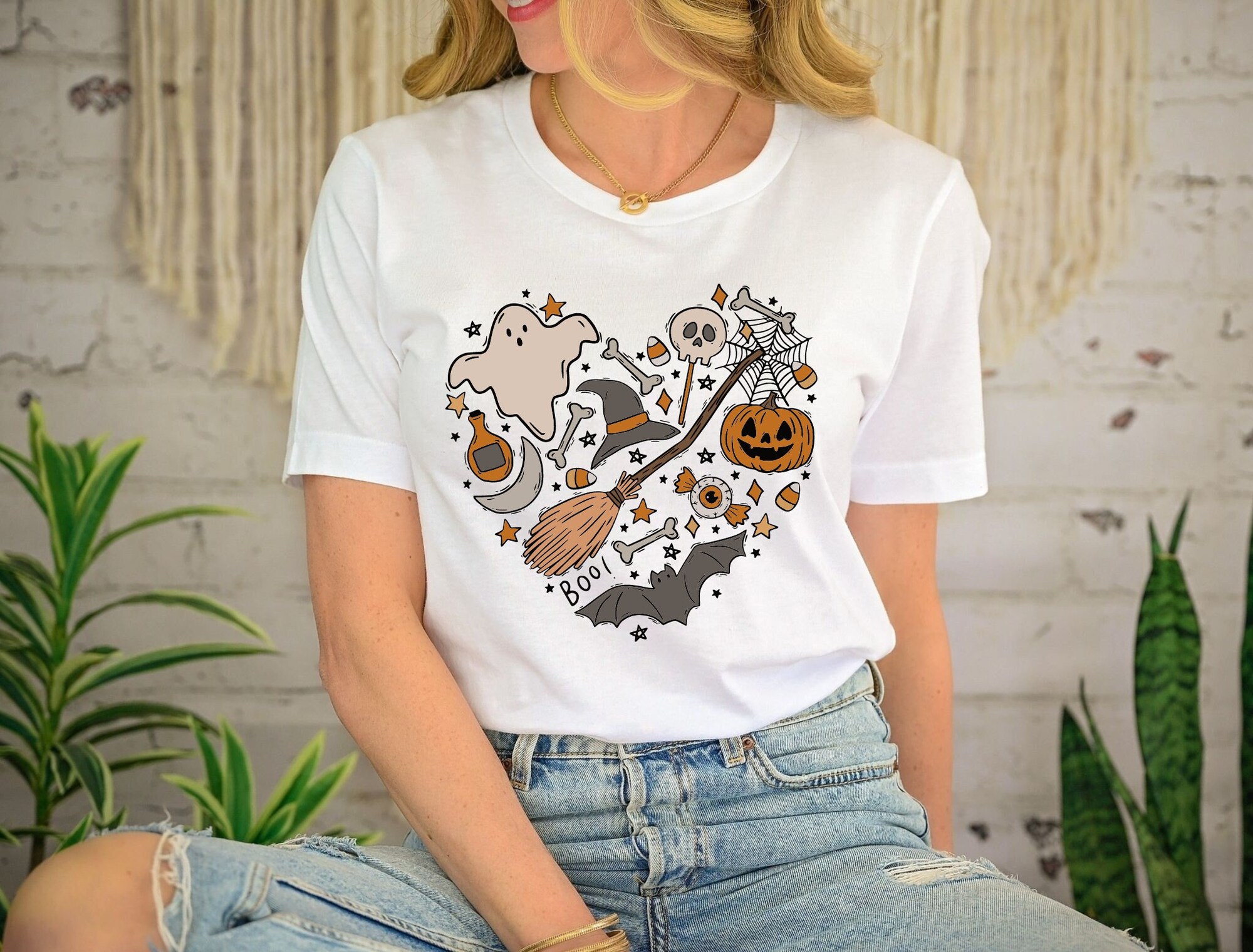 Halloween Heart Doodles Cute Sweatshirt image 0