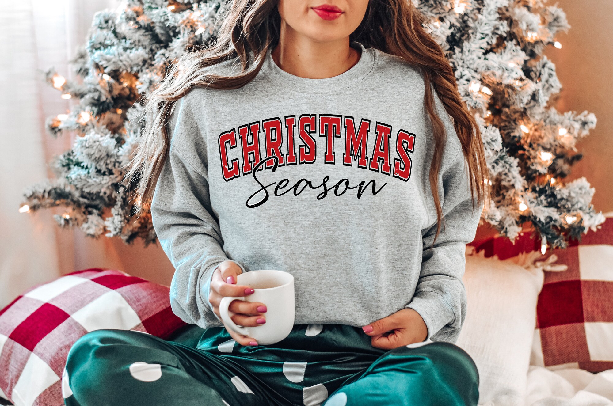 Retro Christmas Season Shirt - 'Tis the Season Style Tee image 2