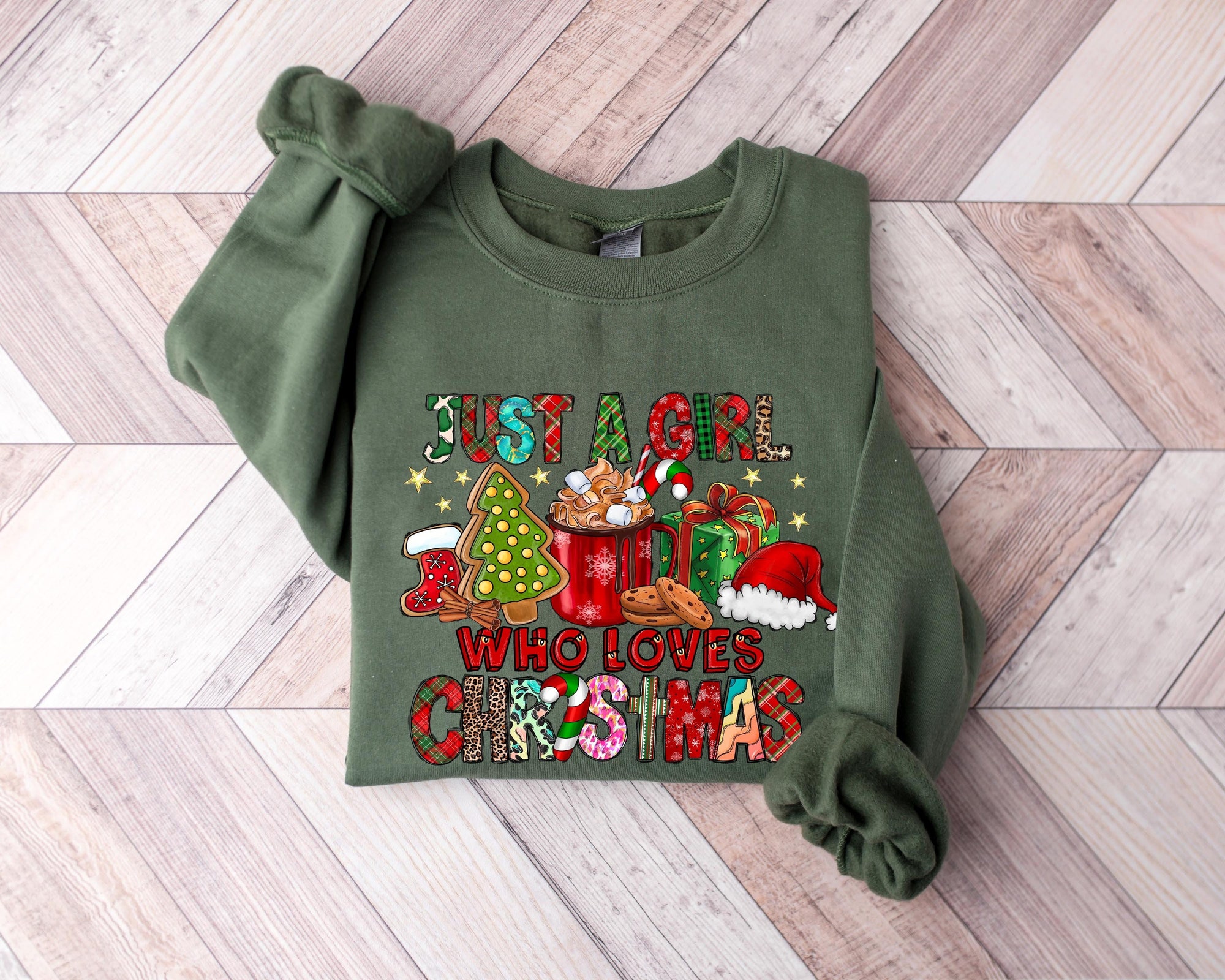 Women's Christmas Sweatshirt: Girl Who Loves Christmas Gift Shirt image 0