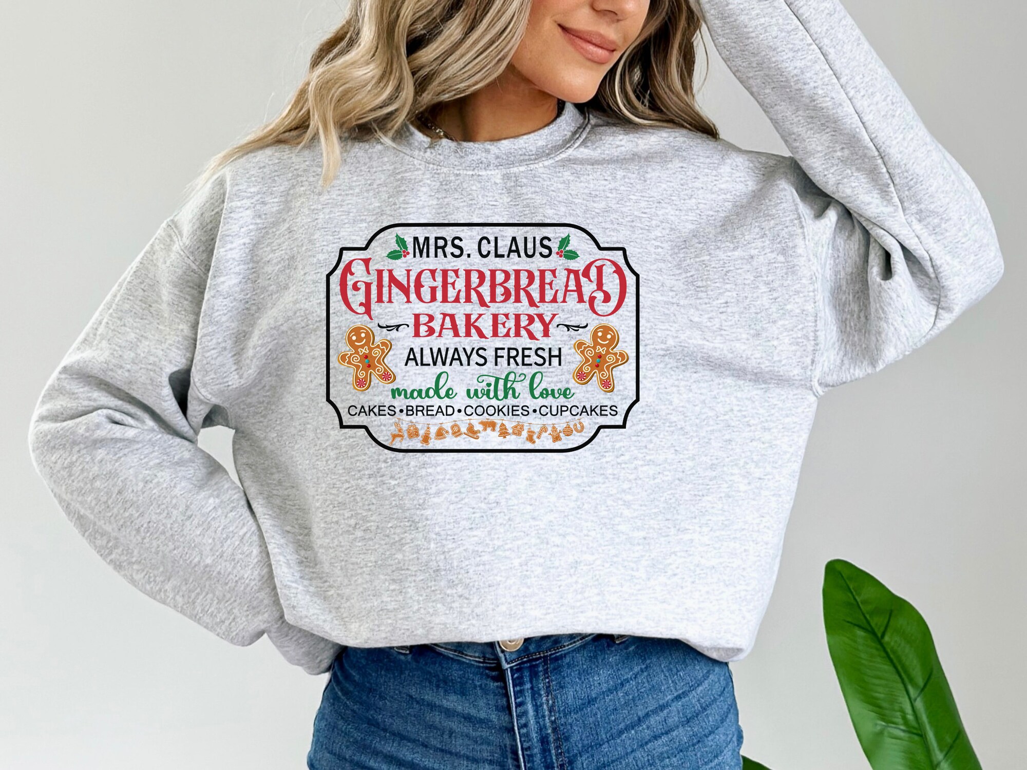 Mrs. Claus Gingerbread Sweater: Vintage Christmas Crewneck for Women image 4