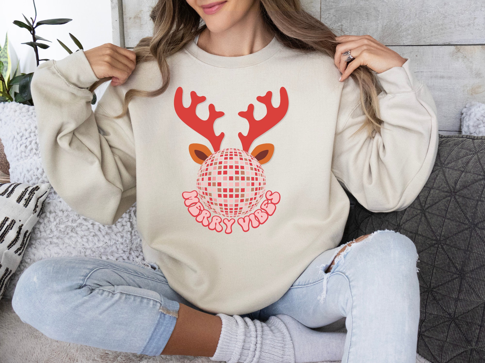 Merry Vibes Antler Sweatshirt - Preppy Retro Christmas Crewneck for Women image 4