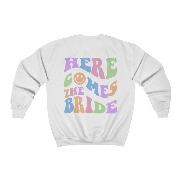 Here Comes the Bride Sweatshirt, Bachelorette Party Bridesmaid Shirt, Trendy Bridal Shirt, Back Design, Aesthetic Preppy Shirt, Retro Y2K image 2