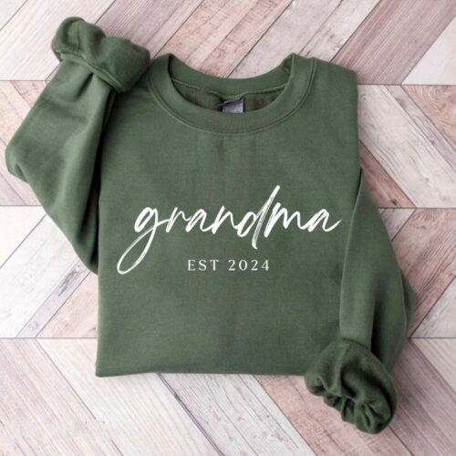 Personalized Grandma Est Sweatshirt Christmas Gift for Grandmother New Nana Shirt image 0