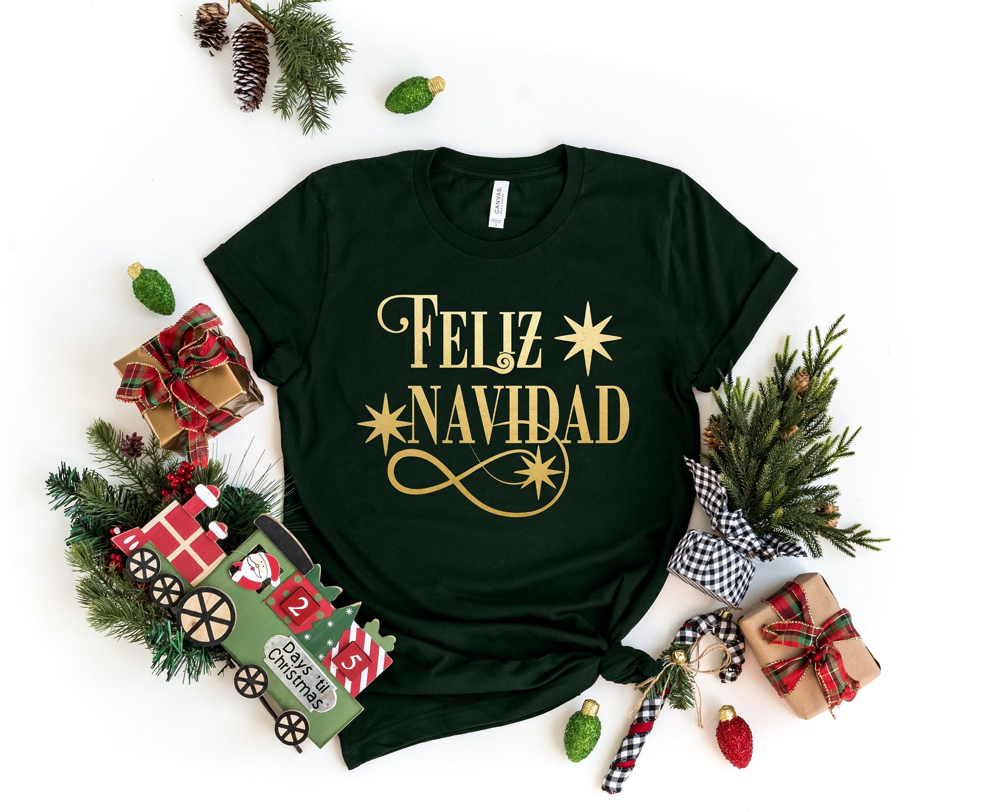 Feliz Ano Nuevo 2022 Feliz Navidad Shirt | Spanish Merry Christmas image 0