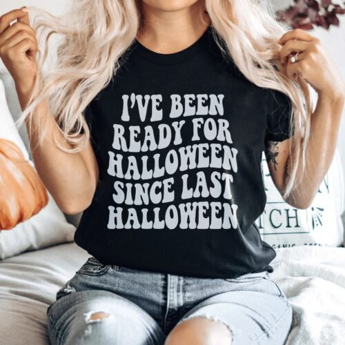 Retro & Trendy Halloween Shirt - Aesthetic Preppy Y2K Tee image 0