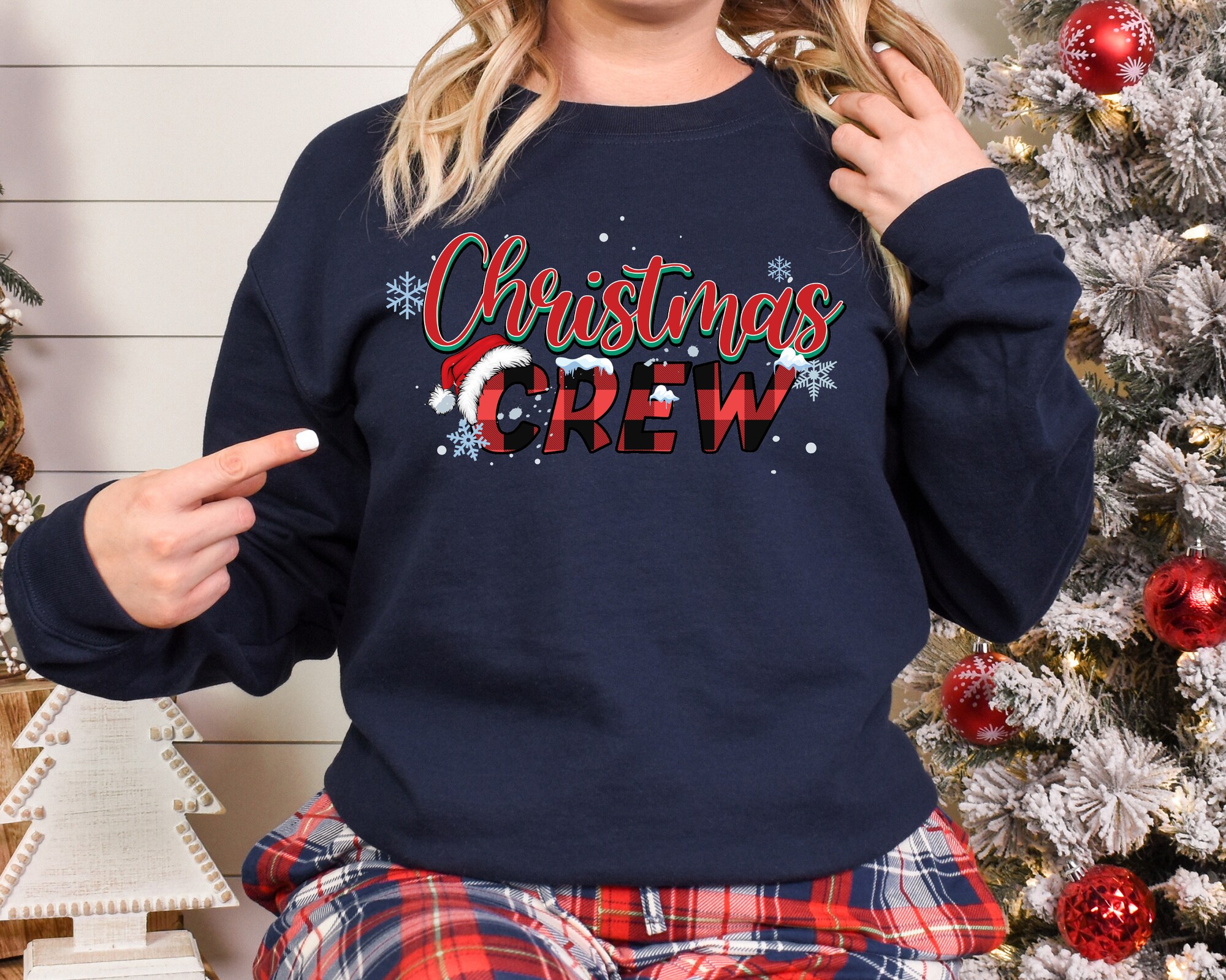 Family Matching Christmas Crew Red Plaid Sweatshirt image 2