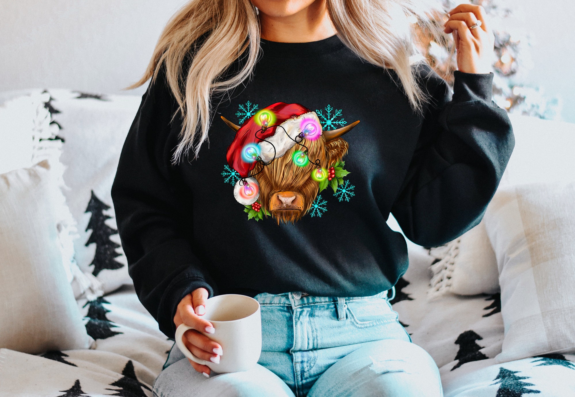 Christmas Cow Lights Women's Sweatshirt image 2