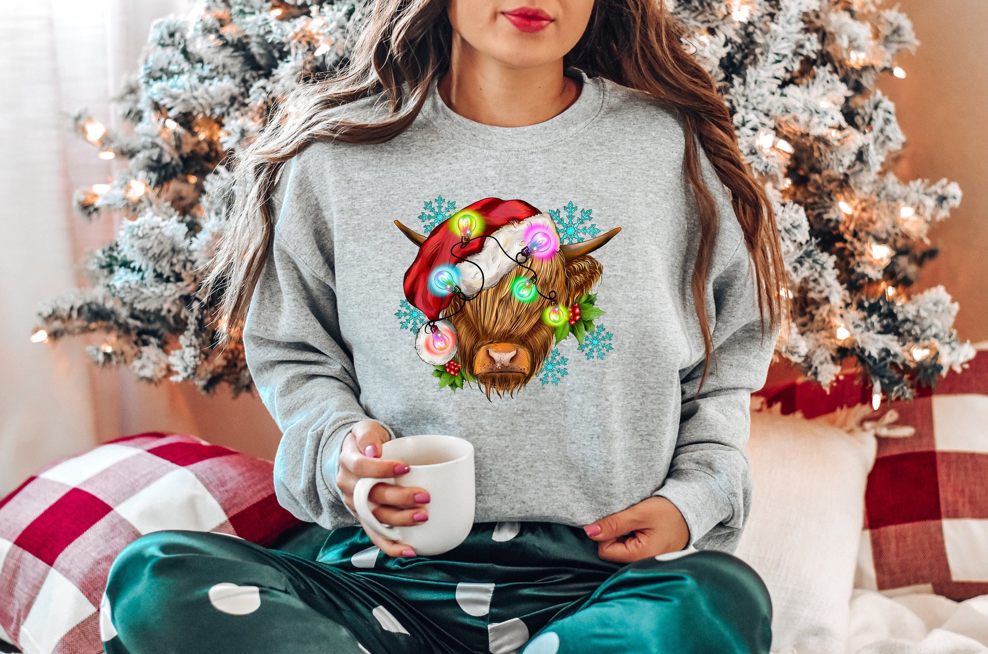 Christmas Cow Lights Women's Sweatshirt image 0