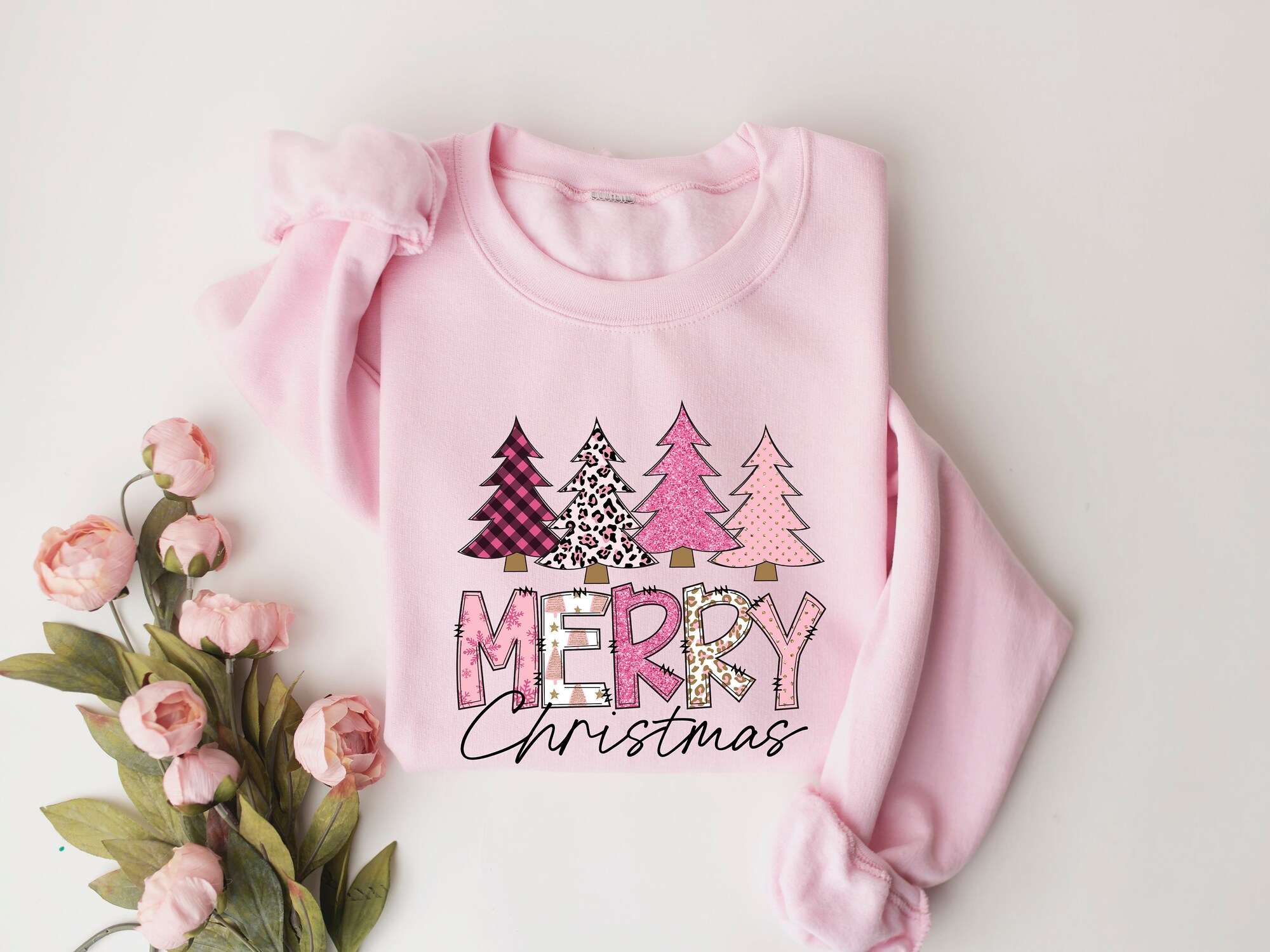 Merry Christmas Sweatshirt for Women image 2