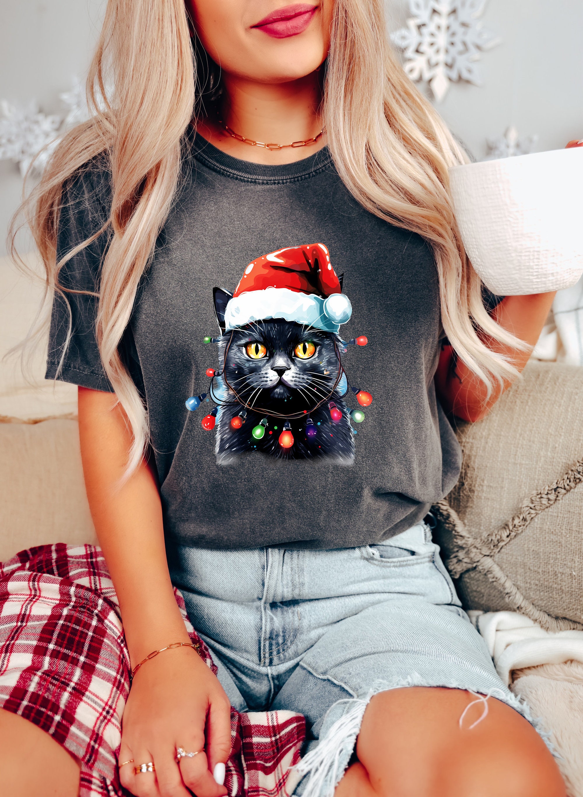 Christmas Cat Sweatshirts: Perfect Gift for Cat Moms & Lovers image 3