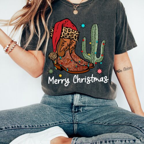 "Merry Christmas: Women's Festive Sweatshirt & Holiday Sweater Gift image 0