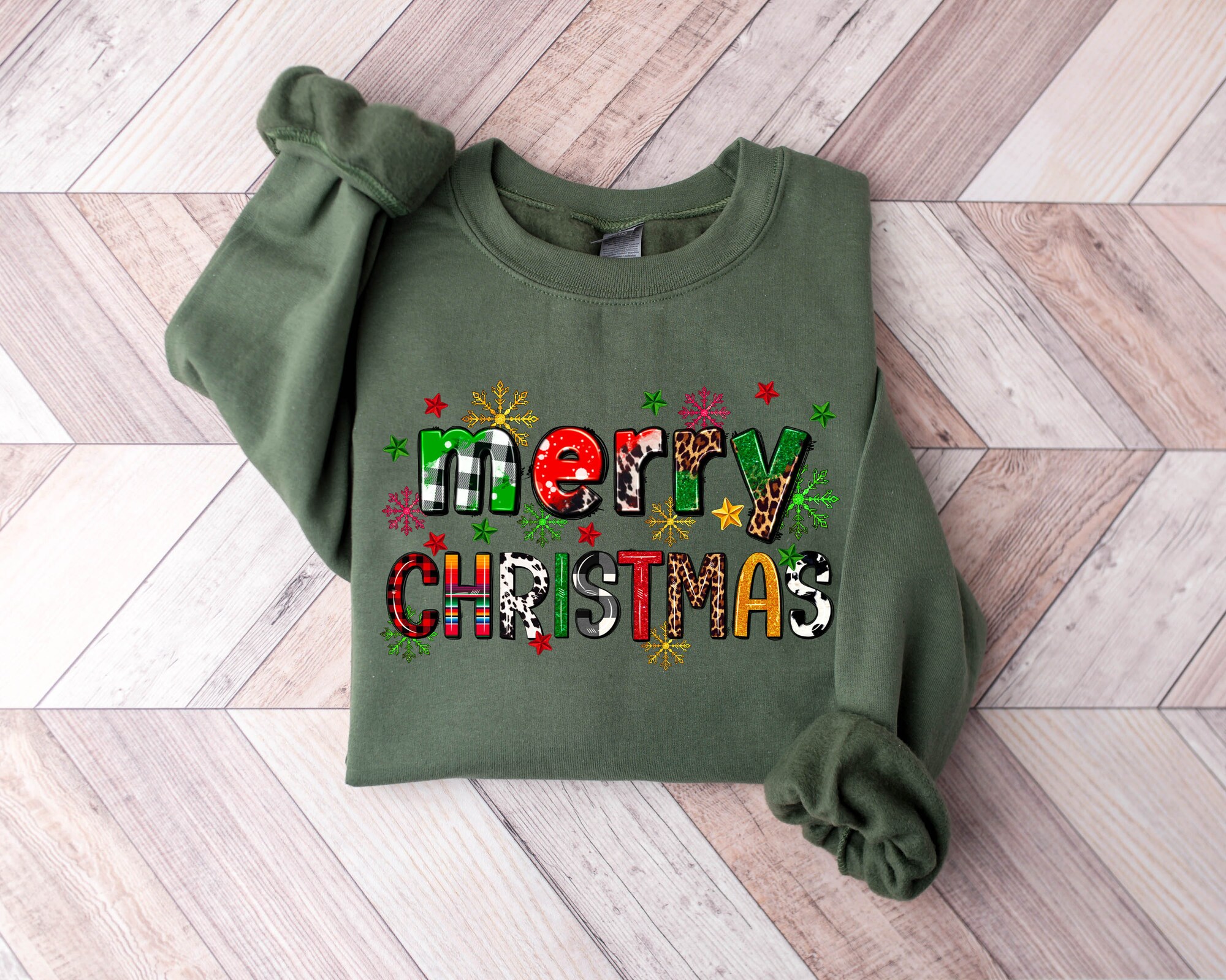 Christmas Sweatshirt for Women Festive Gift Merry Xmas image 0
