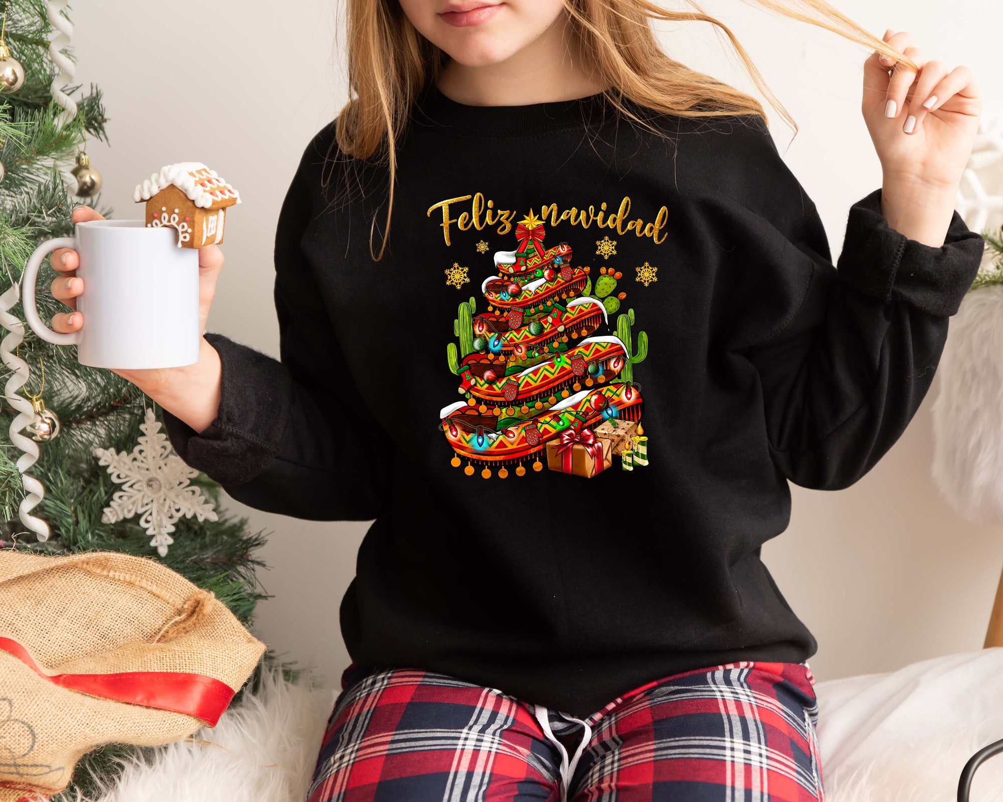 Feliz Navidad Shirt: Latina Christmas Tee Cactus y Sombrero Design image 3