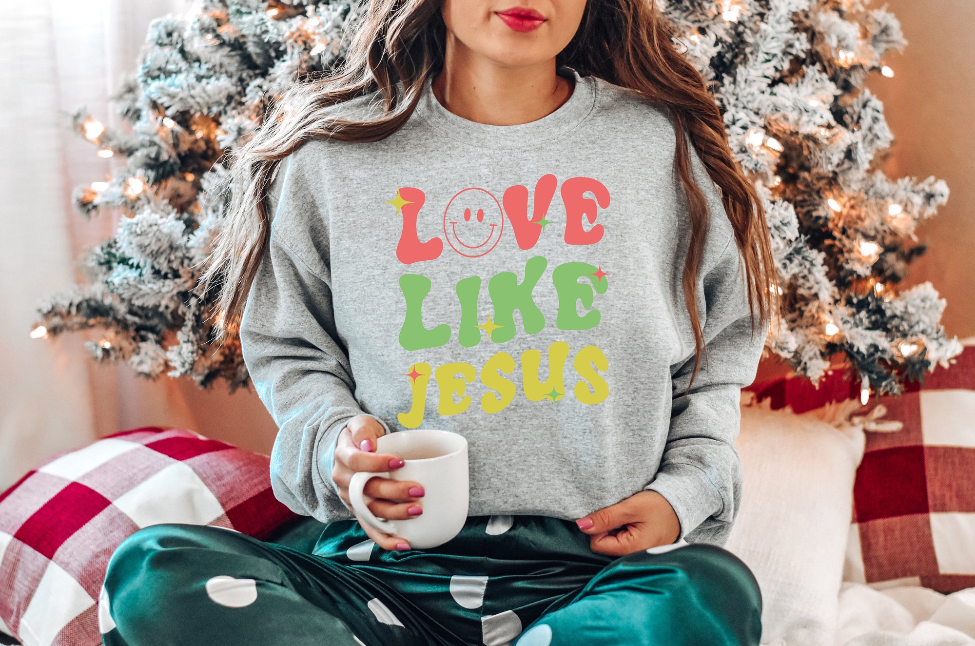 Love Like Jesus: Retro Y2K Christian Tee - Perfect Christmas Gift image 3