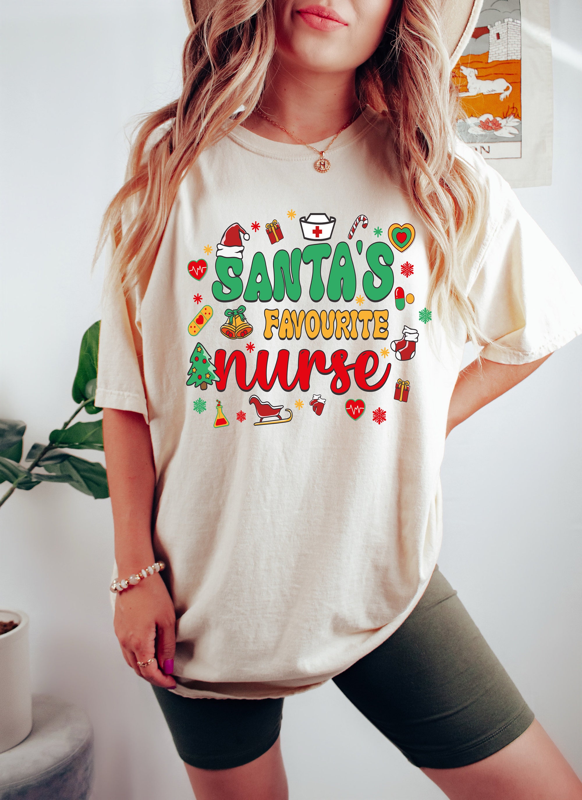 Santa's Favorite Nurse: Retro Christmas & Holiday Gift Shirt image 4