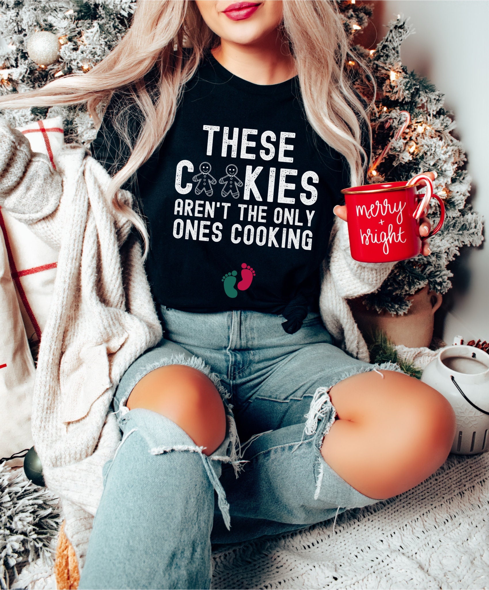Xmas Pregnancy Reveal Shirt: Perfect Gift for New Moms & Moms-to-Be image 0