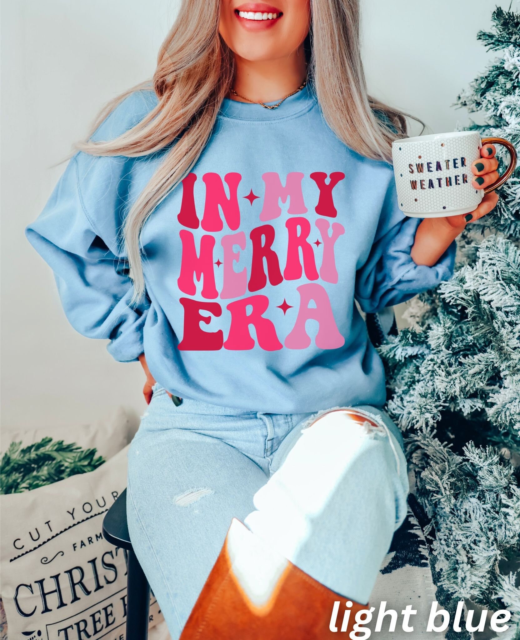 Funny Retro Christmas Sweatshirt: Vintage Holiday Gift for Women image 2