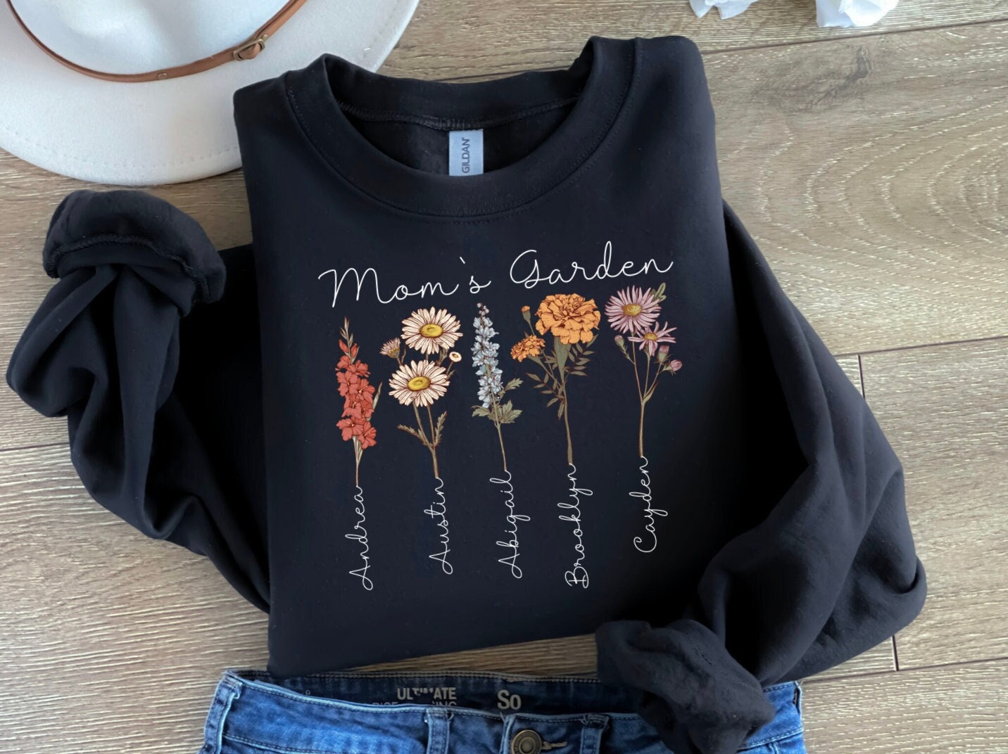 Unique Holiday Gift for Mom Sweatshirt Custom Birth Month Flowers Personalized Mama Sweatshirt for Christmas image 1