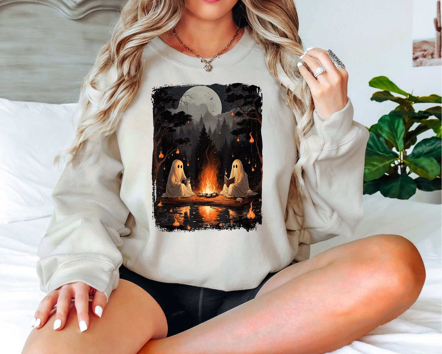 Retro Ghost Book Reading Halloween Teacher Shirt - Gothic Camping Sweatshirt - Halloween Trip Top image 2