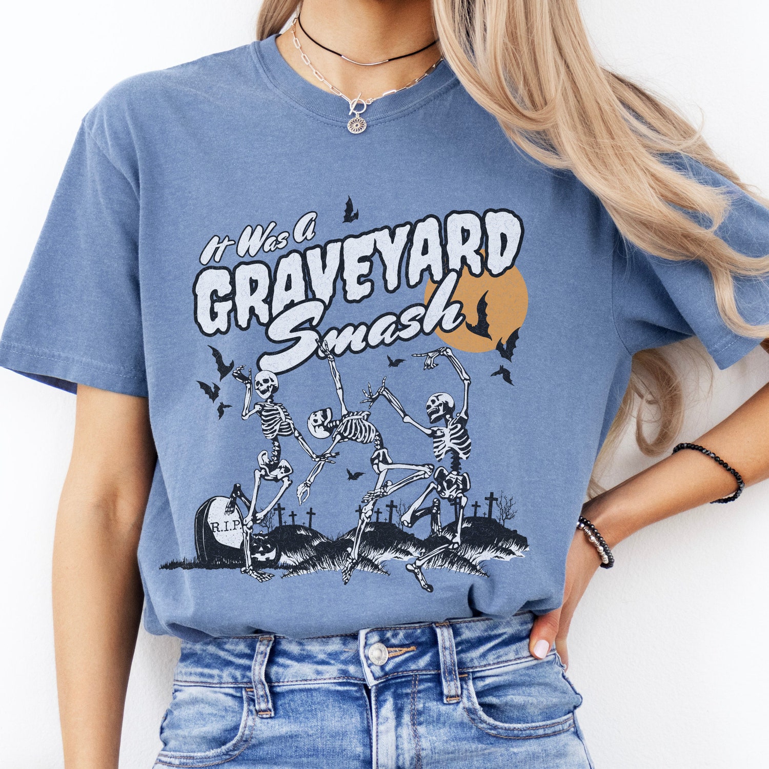 Retro Skeleton Halloween Comfort Colors T-Shirt | Trendy Fall Tee | Vintage Style Oversized Shirt image 7