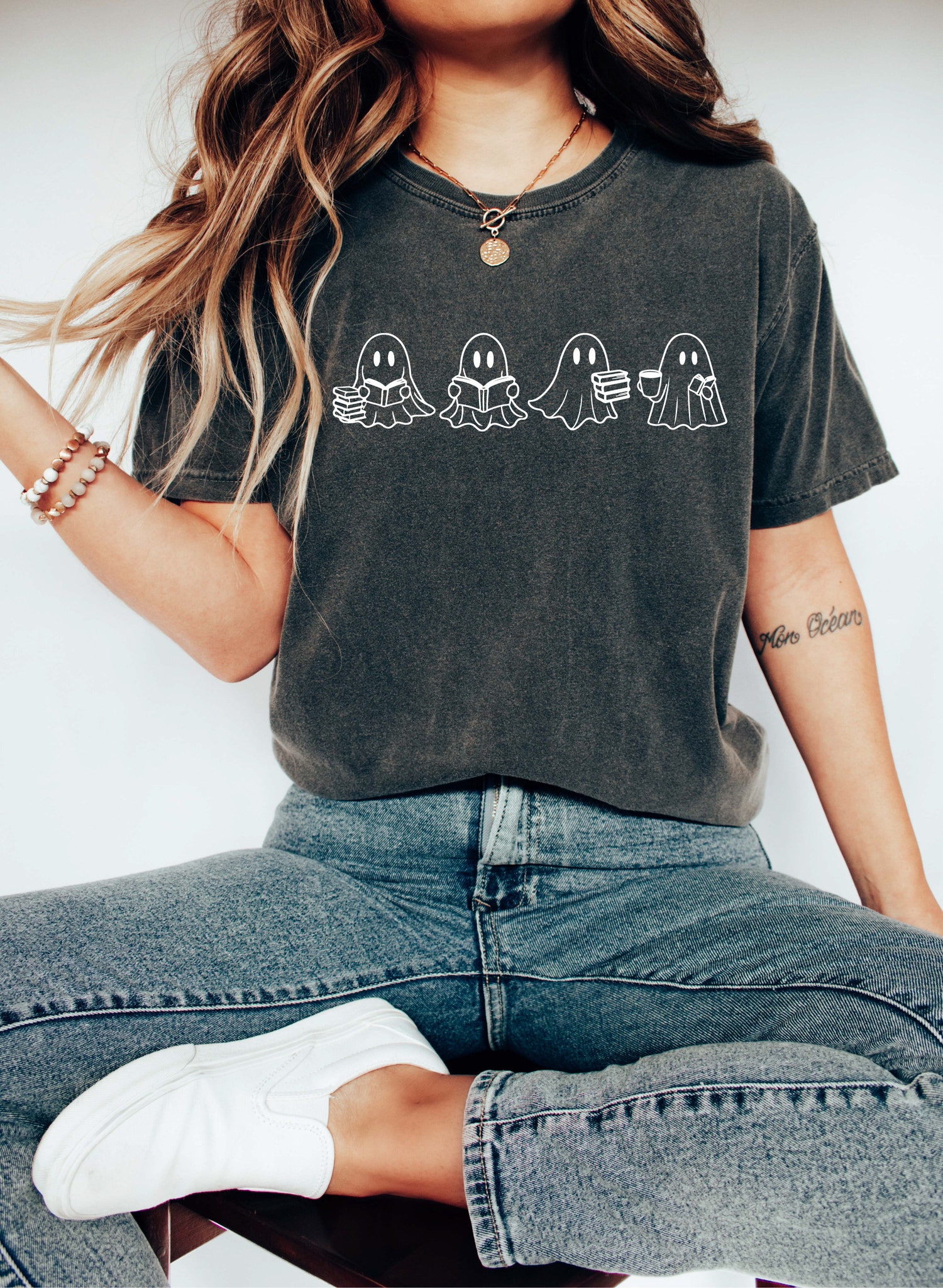 Cute Ghost Reading Books Shirt for Women Halloween Book Lover Spooky Season Top image 2