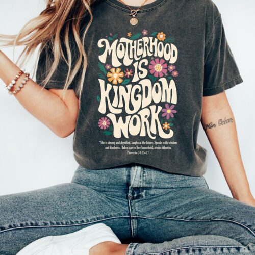 Christian Motherhood Shirt | Retro Christian Mom T-Shirt | Bible Verse Mothers Day Gift image 0