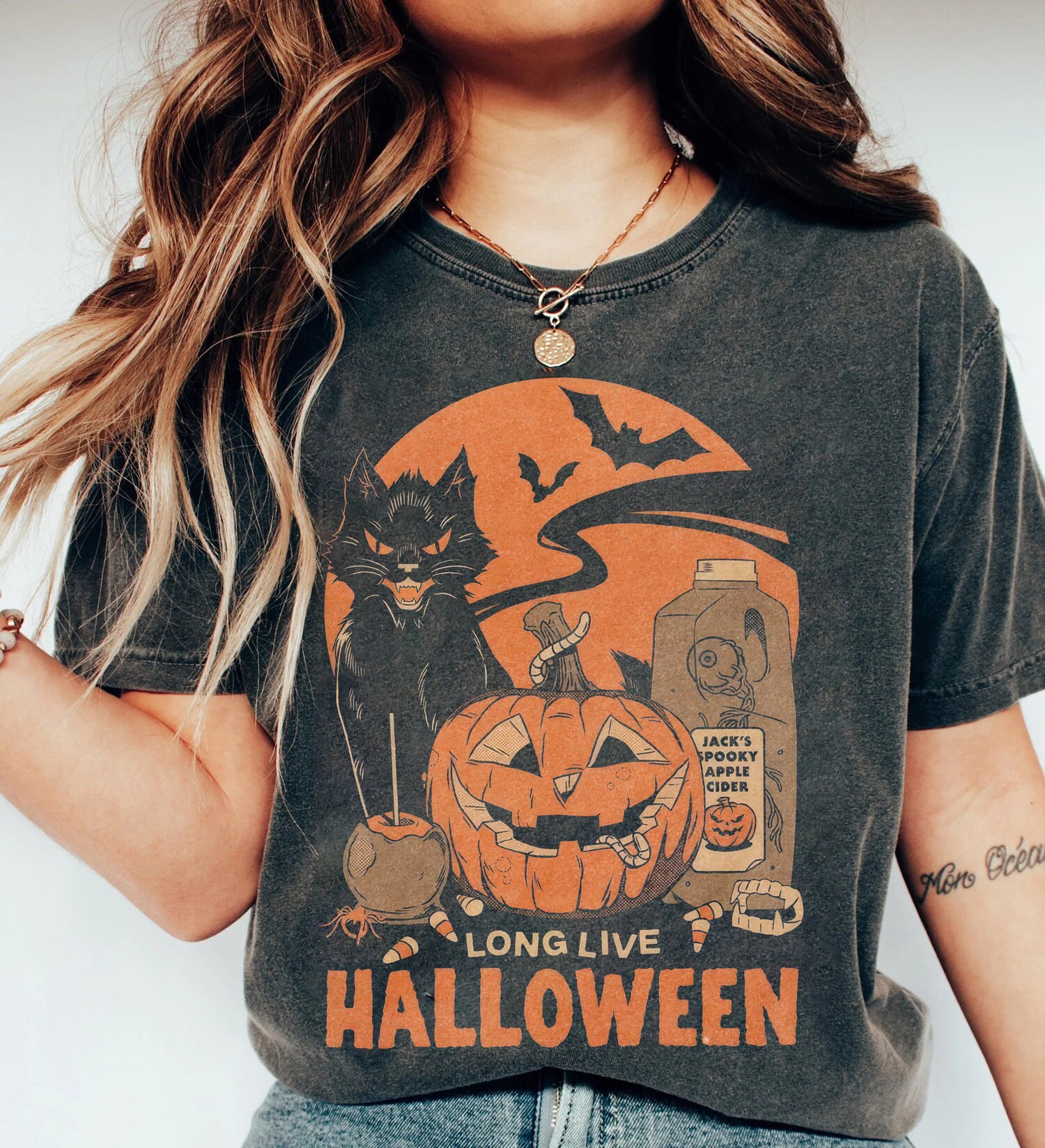 Vintage Retro Halloween Shirt | Long Live Halloween | Fall Apparel | Spooky Pumpkin Shirt image 0