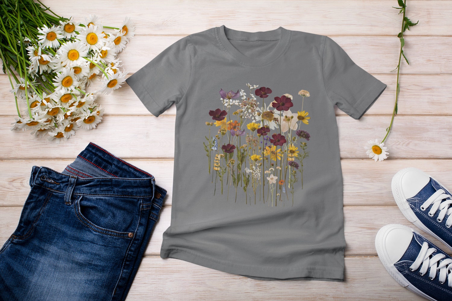 Floral Graphic Tee for Women Aesthetic Flower Shirt Wildflower T-Shirt Gift for Her image 2