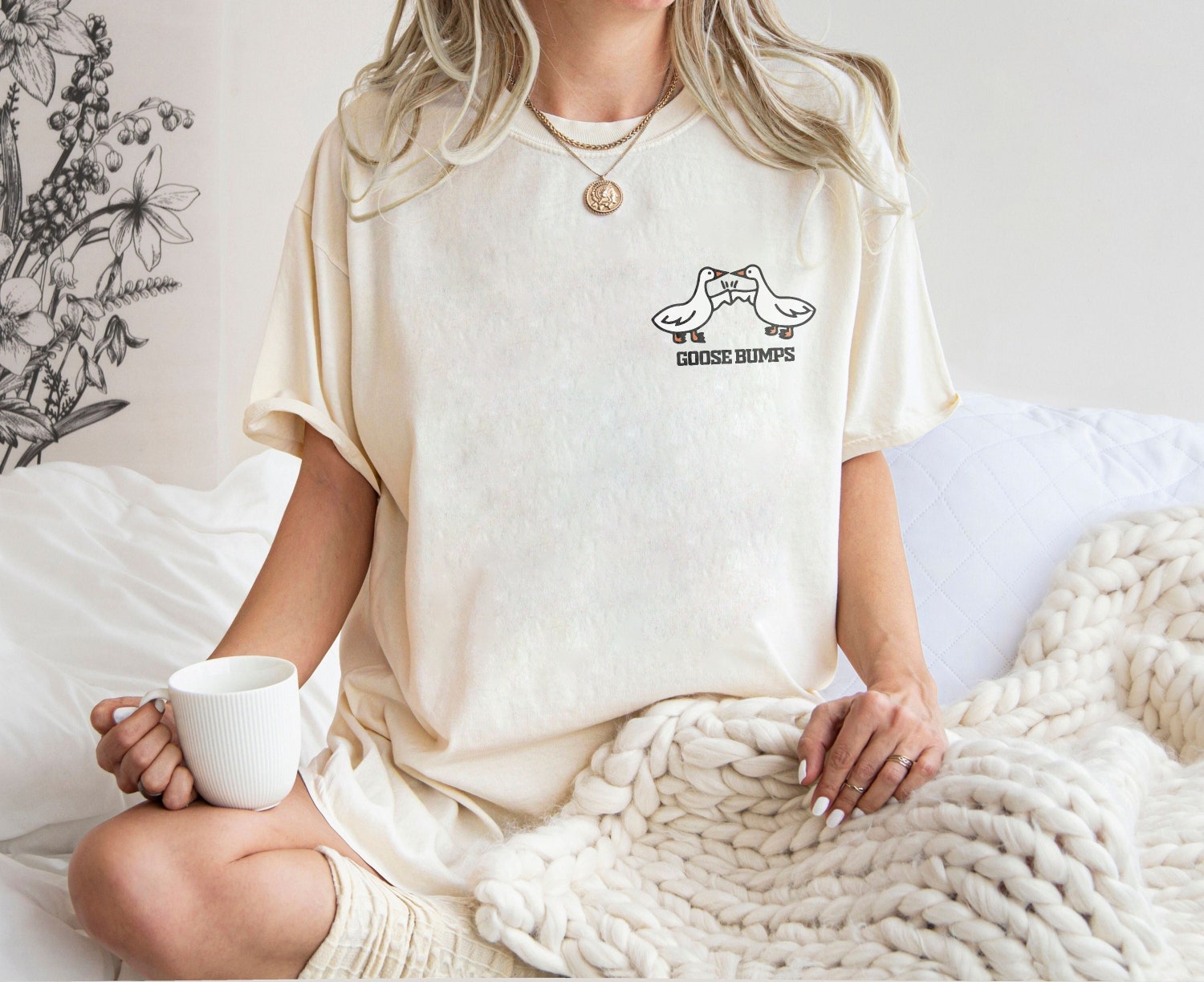 Cute Silly Goose Shirt Funny Farm Girl Goose T-shirt Aesthetic Meme Goose Tee image 0