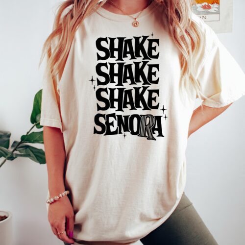 Shake Señora Halloween T-Shirt | Funny Halloween Costume | Fall Shirt | Halloween Movie Tee image 0