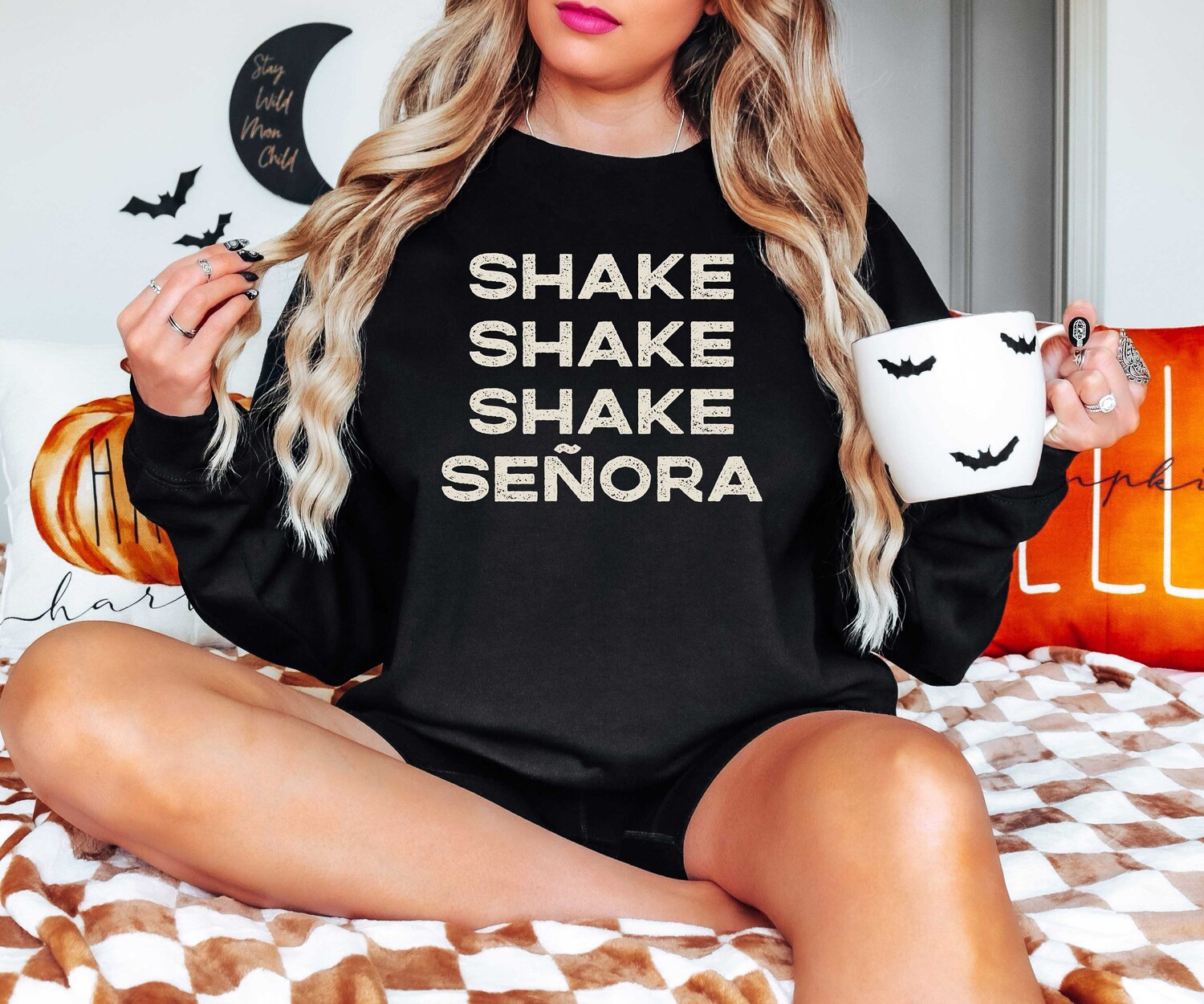 Shake Señora Halloween T-Shirt | Funny Fall Shirt | Halloween Costume Tee | Movie Inspired image 1