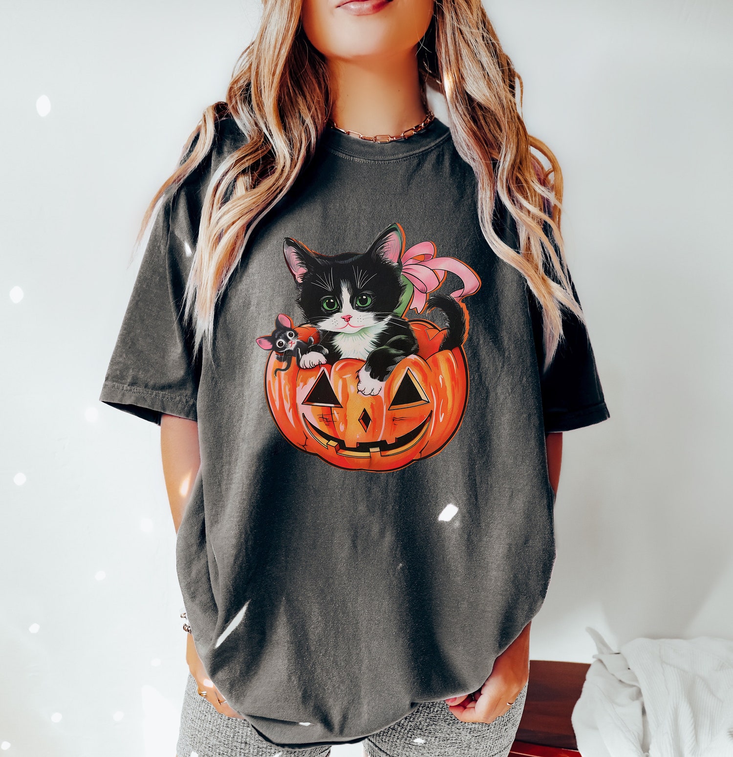 Vintage 90s Cat and Mouse Halloween Shirt | Retro Spooky Season Tee | Pumpkin Vintage Halloween Shirt image 1