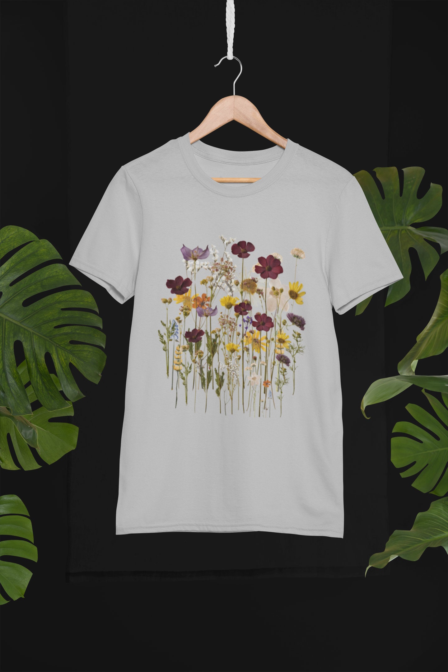 Floral Graphic Tee for Women Aesthetic Flower Shirt Wildflower T-Shirt Gift for Her image 7