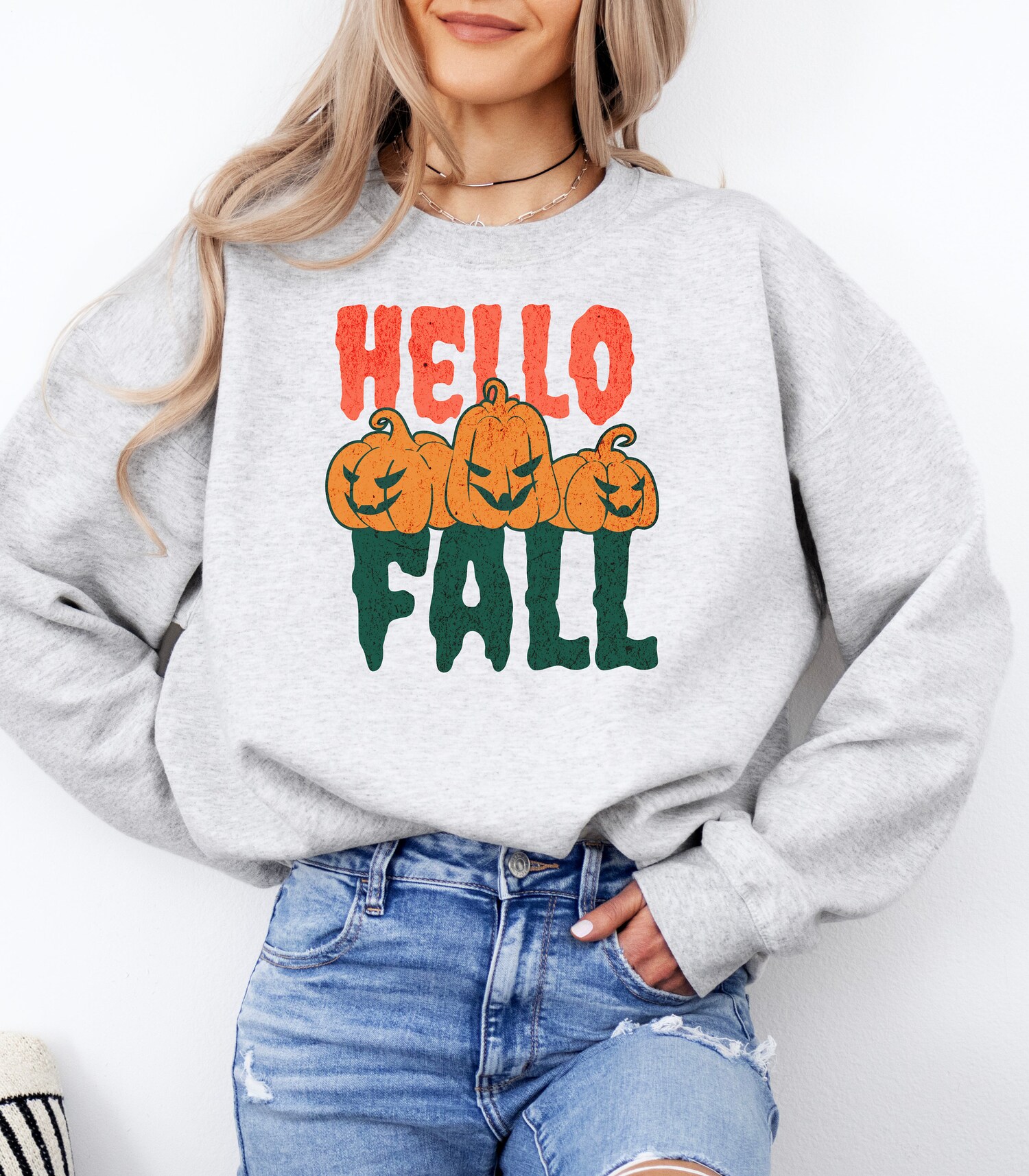 Retro Halloween Gildan Sweater Funny Halloween Crewneck Pumpkin Sweater Costume Shirt image 3